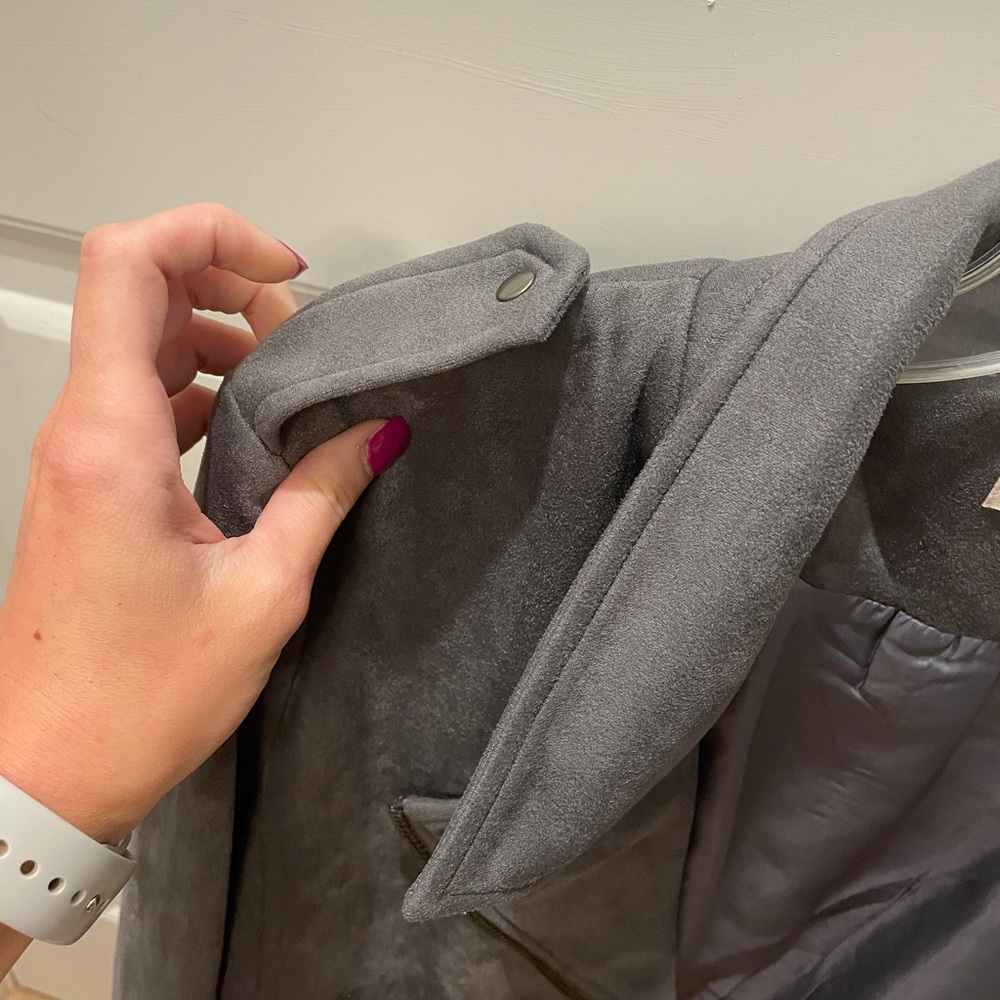 Grey jacket - Picture 5 of 6